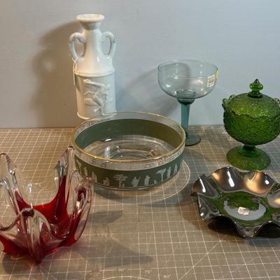 Mixed Lot of Glass, Various styles and makers 