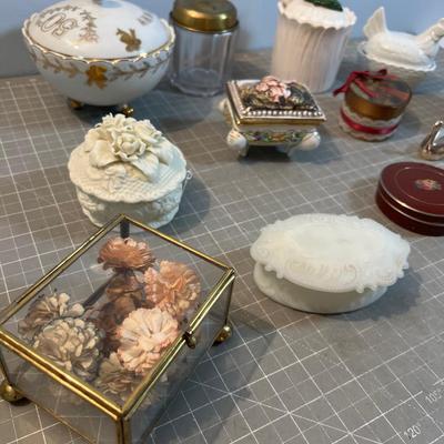 Boxes and Jars: Things with Lids Lot