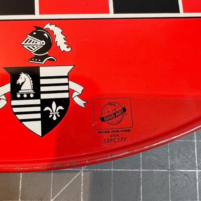 Chinese Checkers Tin with Marbles 