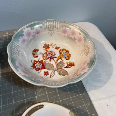 Asian Ceramics, Rice  Bowls, Etc. 