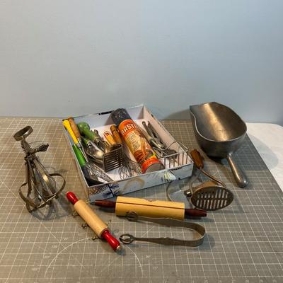 Large LOT OF Antique and Vintage Kitchen Utensils.