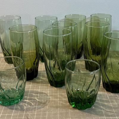 Gorgeous Green  Tumblers from the 80's maybe
