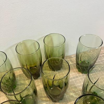 Gorgeous Green  Tumblers from the 80's maybe
