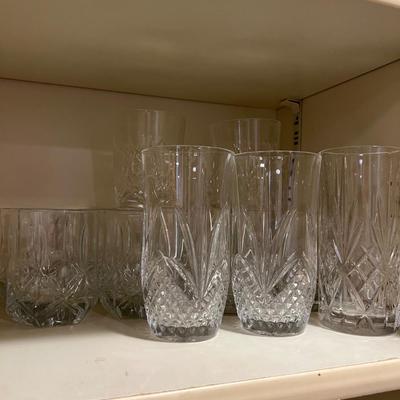 1/2 Shelf full of Tumber glasses