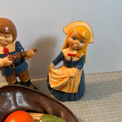 Ceramic Thanksgiving Decoration