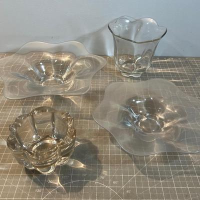 Duncan Miller Serving Ware Clear, Including the Ashtray. 