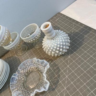 (19) Anchor Hocking MOONSTONE Opalescent Hobnail Glass VINTAGE