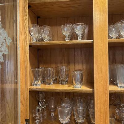 Tons of Duncan Miller (4) Shelves full of Glass, Clear 