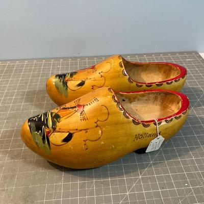 Wooden Shoes, Authentic Deal!