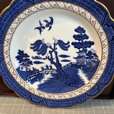 Lovely Asian Fine Porcelain (3) Pieces