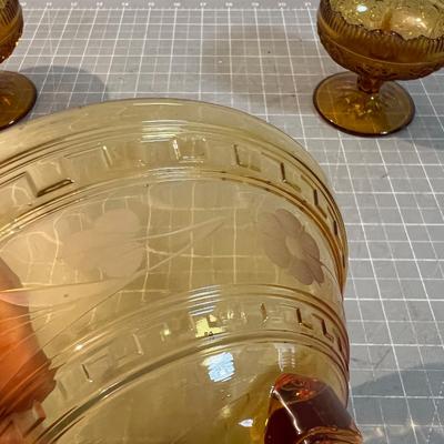 2 Candle Sticks and a Bowl, Amber 