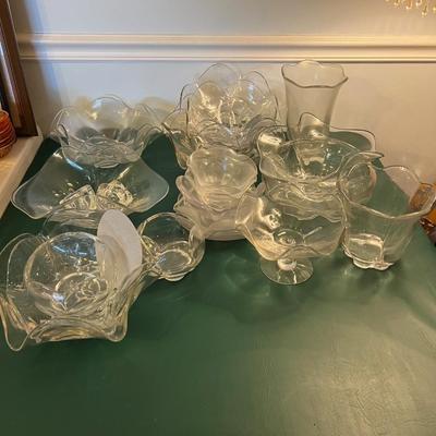 Lot 3 to Duncan Miller, Mixed Lot of Various, Clear 