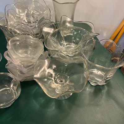 Lot 3 to Duncan Miller, Mixed Lot of Various, Clear 