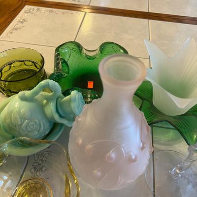 End Lot: Last of the Glass, Mixed Lot 