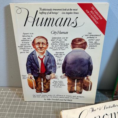 Gnomes: Books and a Plate (Wall Plaque) 