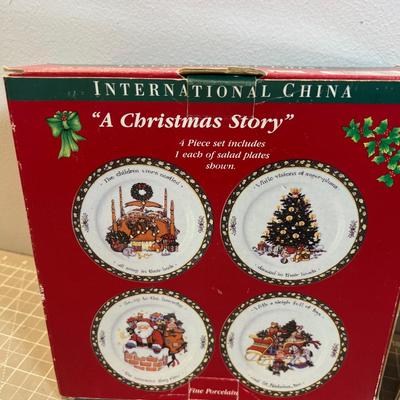 Temple and Christmas plates 