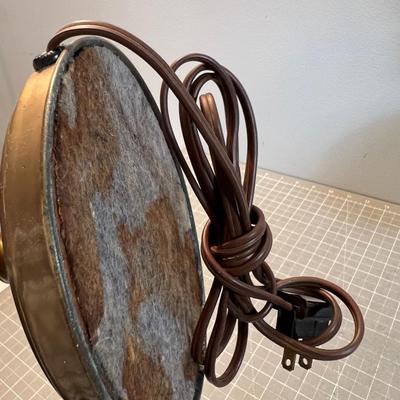 2 Bronze Color Metal Table Lamps 