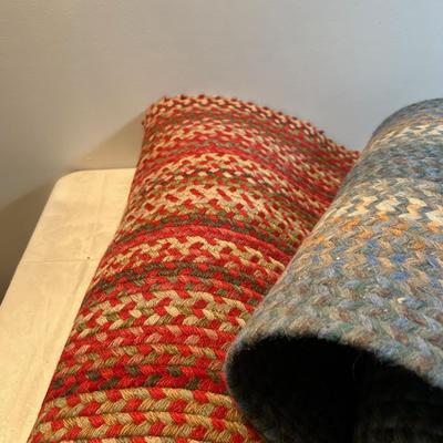 2 Large Runners Blue and Red