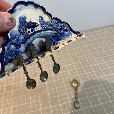 Small Spoon Delph like Japanese Spoon holder 