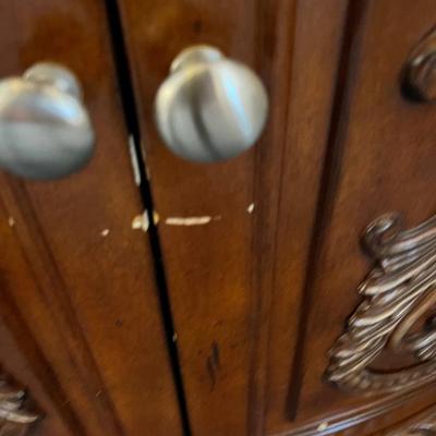 Small Buffet or Server