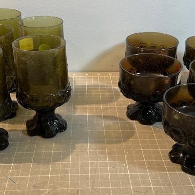 Smokey HOT!!  Franciscan Madera Smoked Gray and Avocado GLASS 5 in each set