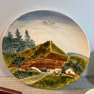 Planters, Vase and Plate Pottery