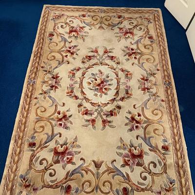 Basement: Chinese Tufted Rug 