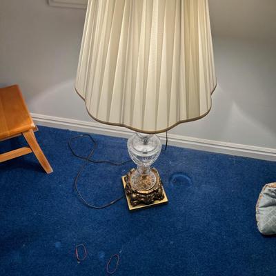Basement: 2 Crystal Metal Lamps 