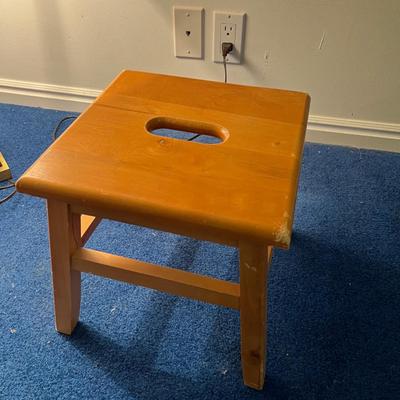 Basement: Mapel Stool 