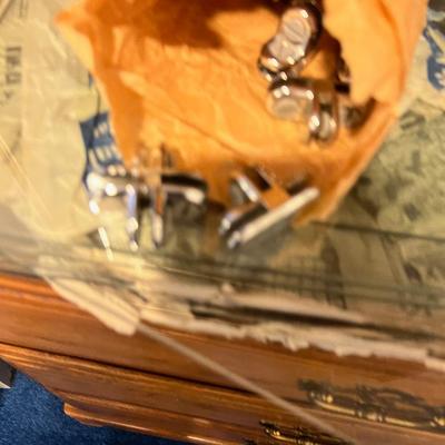 Basement: Glass Shelving With Connectors 