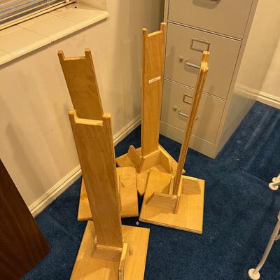 Basement: Quilting Frame 