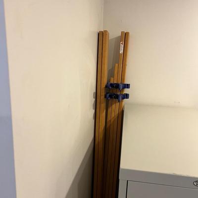 Basement: Quilting Frame 