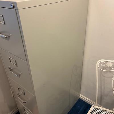 Basement: File Cabinet 4 Drawer Letter 