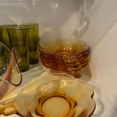 Basement: Duncan Miller Amber Plus 10 Green Tumblers