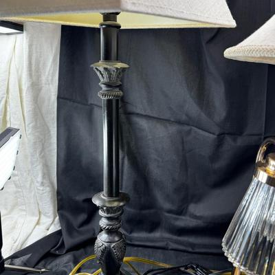 3 working vintage table light 1 digital lamp