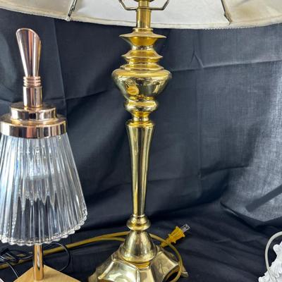 3 working vintage table light 1 digital lamp