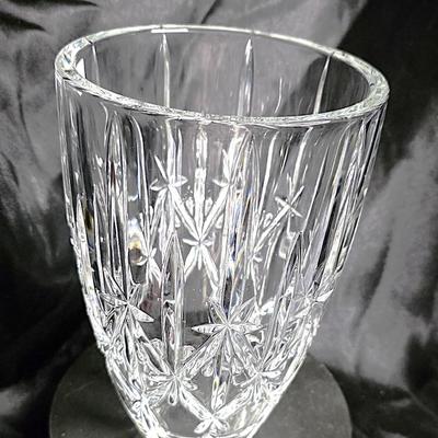 Marquis by Waterford 9.5" Vertical Starburst Cut Crystal Vase – Brilliant Elegance in Glass