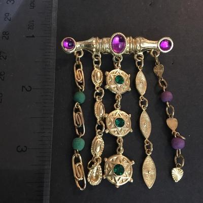 Beautiful vintage brooch