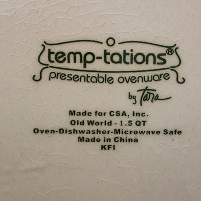 Temp-tations Old World Blue 1.5 Qt Oval Baker w/ Lid & Wire Rack – By Tara