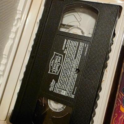 Vintage VHS Clamshell Movie Lot (4 Films) – Disney Classics & Frank Capra’s It’s a Wonderful Life – Family Collection