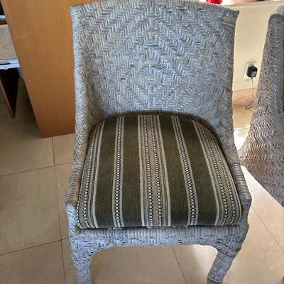 5 Cane chairs with cushion