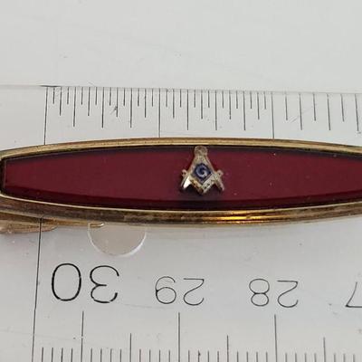 Sale Photo Thumbnail #308: This lot is for a Vintage Masonic Clasp and Membership Pins.  The clasp is marked Spiedel on the reverse. The pins mark the milestones of 50 and 60 years of membership.  Great items for those in the lodge.
