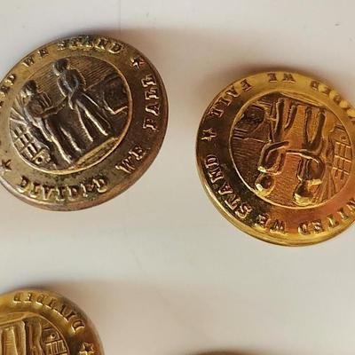 Sale Photo Thumbnail #343: This lot is for a Bag of Kentucky Buttons.  This group of 10 buttons all show the state seal and are of a gold-toned metal.  Great for many purposes.