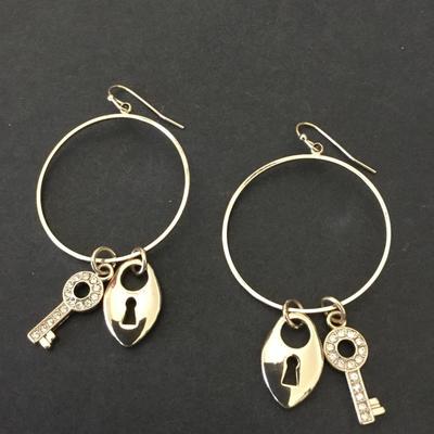 Sale Photo Thumbnail #211: Please see attached photos