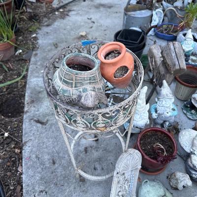 Large lot of garden pots plants and decor