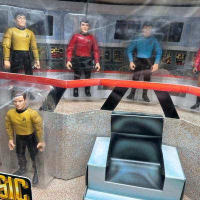 Classic Star Trek Collector Figure Set – Limited Edition #039313 of 150,000