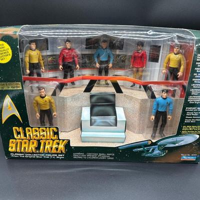 Classic Star Trek Collector Figure Set – Limited Edition #039313 of 150,000