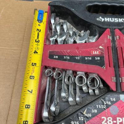 Husky 28-Piece Combination Wrench Set SAE & Metric w/ Case
