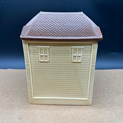 Vintage Old West Main Street “Long Branch Saloon” Cookie Jar – Enesco