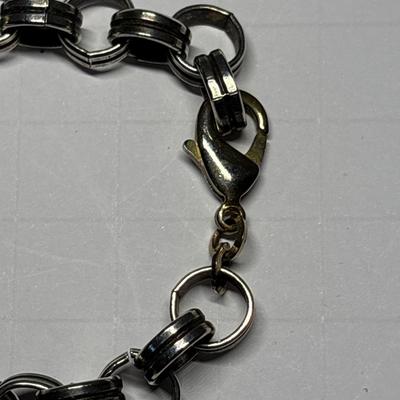 Hammered metal cross bracelet